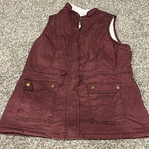 Maroon vest with fleece lining